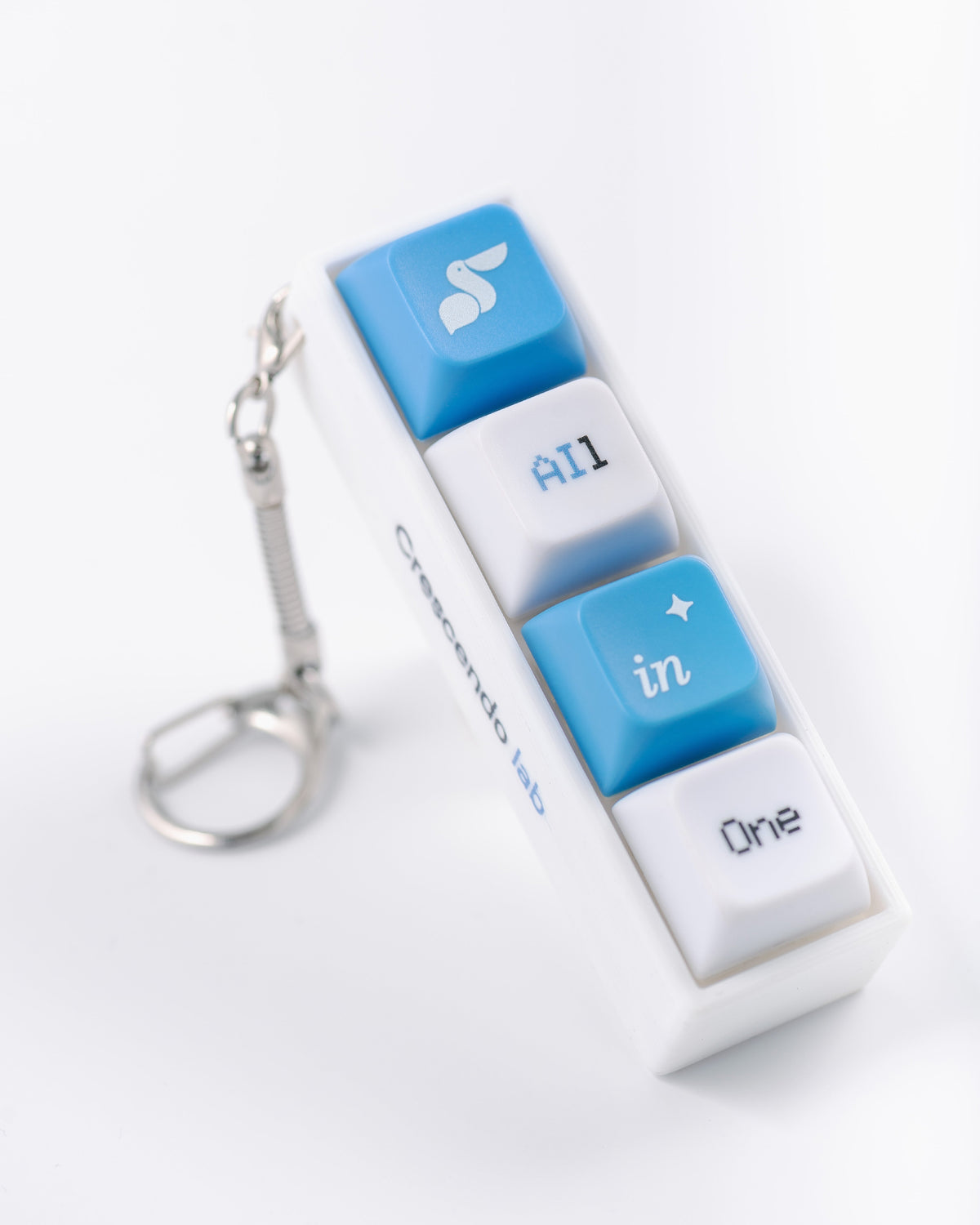 漸強實驗室 Crescendo Lab 《 2026 年度產品發表會 Intelligence in One touch》 鍵帽鑰匙圈