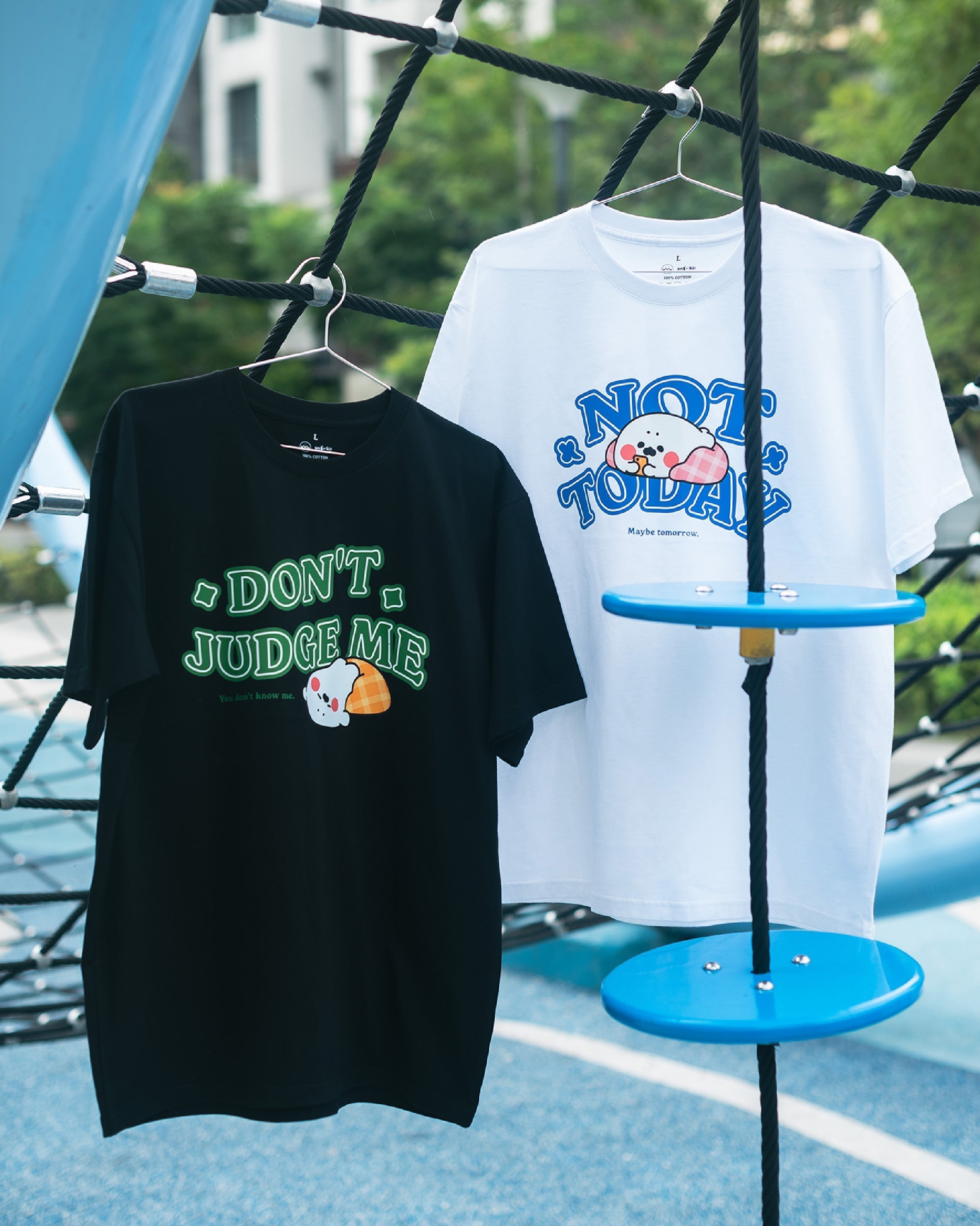 《無所事事小海豹》短袖 T-shirt